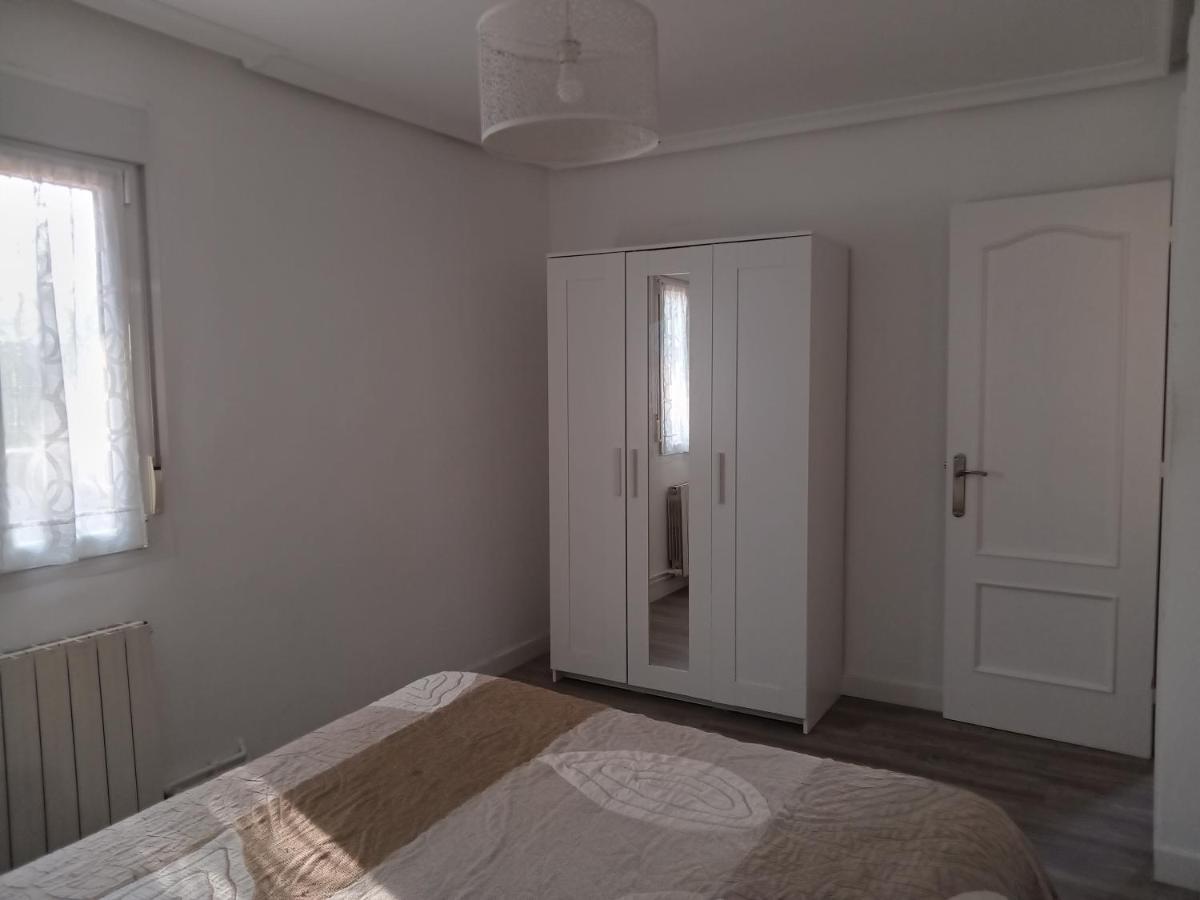 Apartamento Preciosa Casa Bi-Familiar Al Lado De Donosti. Irun Exterior foto